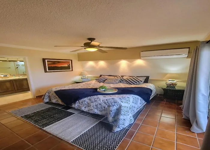 Location In Medano -marina Sol Lrg 2 Bed Steps To Beach, Downtown & Marina Cabo San Lucas